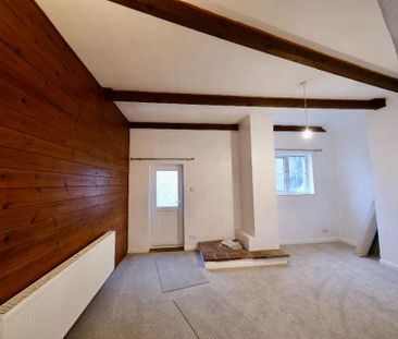 2 bedroom cottage to rent - Photo 1