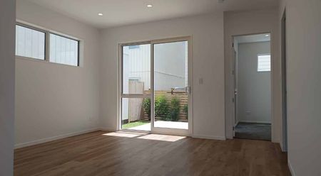 Brandnew Papatoetoe - Photo 5