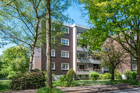 Modernisierte 3 - Zimmer Wohnung mit Balkon und Gäste-WC! - Photo 3