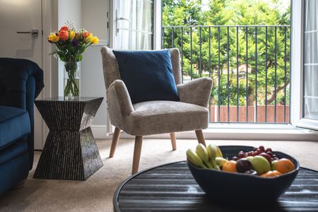 2 Bed Flat, Seymour House, SO16 - Photo 3