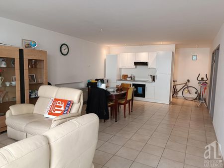 Appartement - à louer - - Photo 3