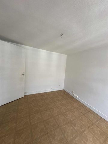 APPARTEMENT T2 A LOUER - Photo 2
