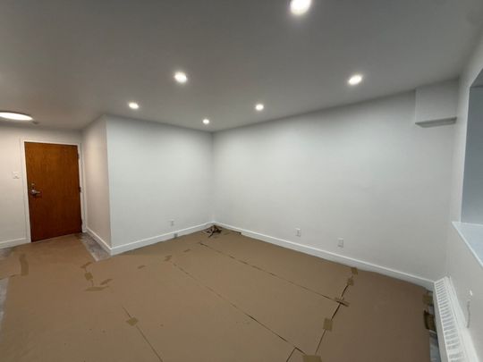 Appartement à louer - Montréal (Côte-des-Neiges/Notre-Dame-de-Grâce) (Côte-des-Neiges) Appartement à louer - Montréal (Côte-des-Neiges/Notre-Dame-de-Grâce) (Côte-des-Neiges) - Photo 1