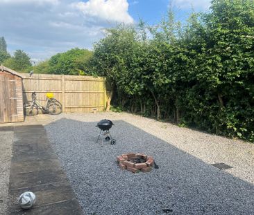 Park Avenue, York, New Earswick - Photo 4