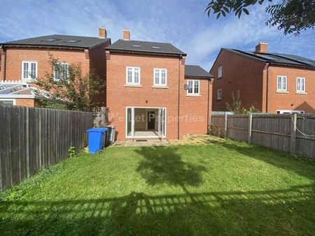 Woodfield Road, Altrincham, WA14 - Photo 2