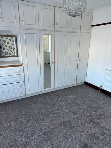 3 bed end of terrace house to rent in Filmer Road, Luton, LU4 - Photo 2