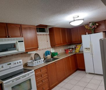 For Lease - 6 Sunforest Drive, Brampton, Ontario - Photo 1