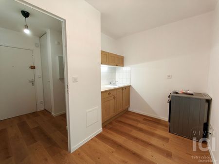 Location Appartement 2 pièces 51m² - Photo 5