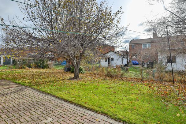 For Lease - 261 Epsom Downs Drive Unit# Lower, Toronto, Ontario - Photo 1