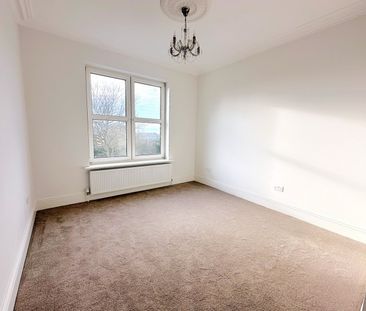 A 3 Bedroom Apartment Instruction to Let in Bexhill-on-Sea - Photo 2