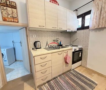 Studio/Γκαρσονιέρα για ενοικίαση Κουλέ Καφέ (Άνω Πόλη) - Photo 1