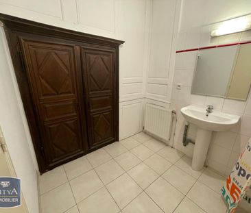 Location Appartement 3 pièces 90m² CHINON 37500 - Photo 5