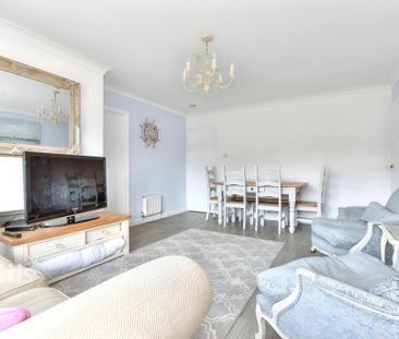 2 bedroom detached bungalow to rent - Photo 4