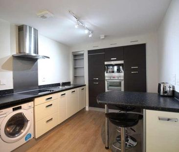 Kingsquarter Maidenhead Berkshire, SL6 - Photo 4