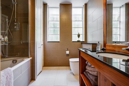 3 Bedroom Flat To Let - Photo 4