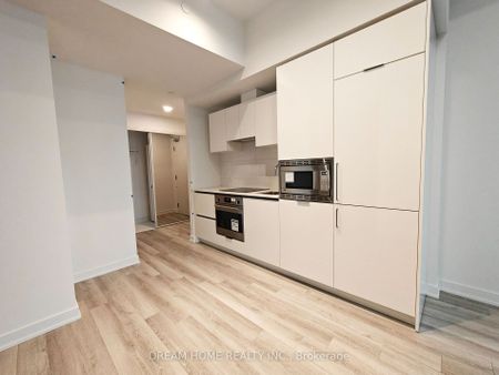 For Lease - 238 Simcoe Street Unit# 3810, Toronto, Ontario - Photo 3