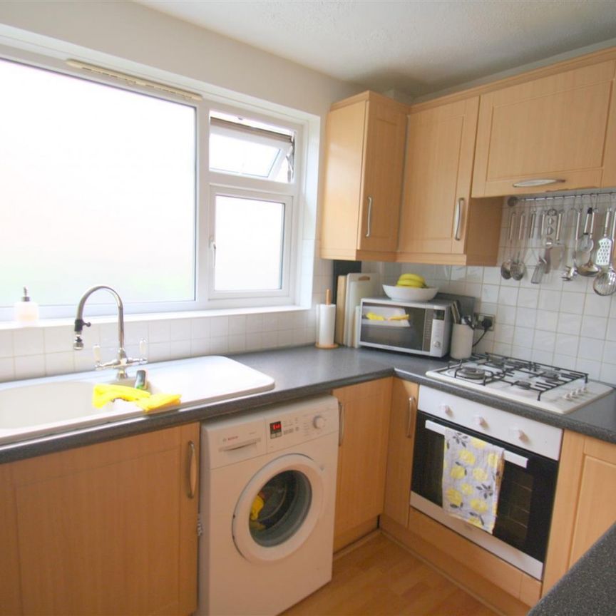 Flat 1 Hazlemere10 Hadlow, Roadsidcupkent - Photo 1