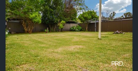 Spacious 3-Bedroom Home for Rent - Photo 3