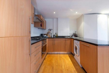 Defoe Road, Islington, N16 - Photo 5