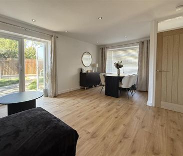 2 bedroom detached bungalow to rent - Photo 4