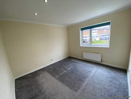 3 bedroom property to rent in Berkhamsted - Photo 4