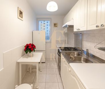 Metro | Galeria Młociny | Po odmalowaniu - Фото 1