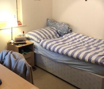 6 bedroom terraced house to rent - Photo 6