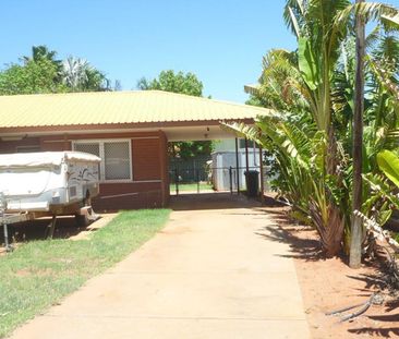 NEAT AND TIDY BRICK HOME - 3x1 with Large Yard - Photo 2