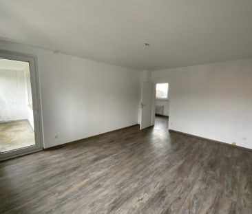 2-Zimmer-Wohnung mit Balkon in luftiger Höhe - Foto 6