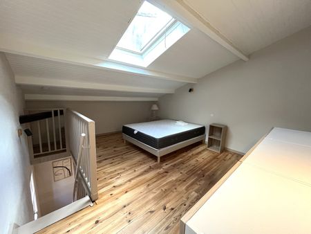 Location Appartement 1 pièce 33m² - Photo 5