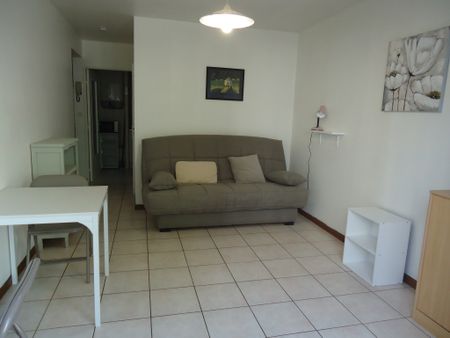 Location Appartement 1 pièce 26m² NEVERS 58000 - Photo 2