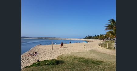 FURNISHED - 2 BED, 2 BATH, 2 CAR PARK APARTMENT IN COTTON TREE - Photo 2