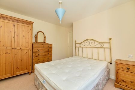 4 bedroom detached house to rent - Photo 5
