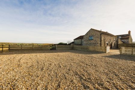 1 Bedroom Home – Medium Let - Photo 5
