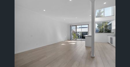 Modern Family Home in the Popular Hermitage Estate! - Photo 5