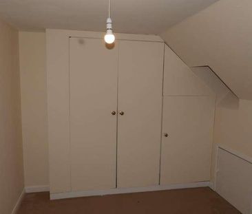 High Street, Romford, RM1 - Photo 1