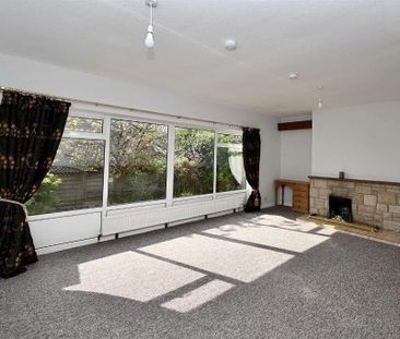 2 Edenvale Park, Belfast, BT17 0EJ - Photo 1