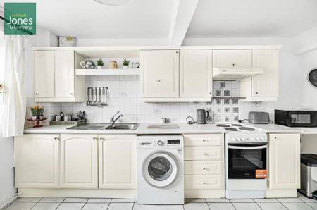 3 bedroom terraced house to rent - Photo 2