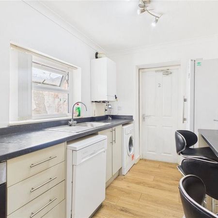 1 bedroom property to rent - Photo 3