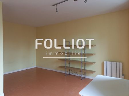 Studio/appartement 1 Pièces Fougères - Photo 2