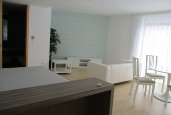 Excelente T0 no Centro da Cidade, mobilado e equipado, com lugar de garagem.