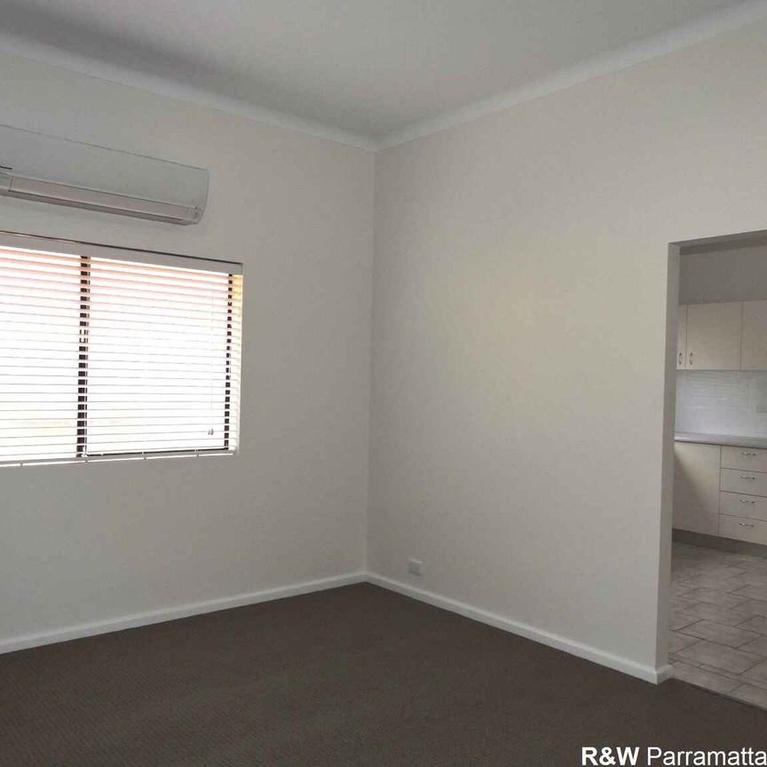 Charming Family Home in Granville - Photo 1