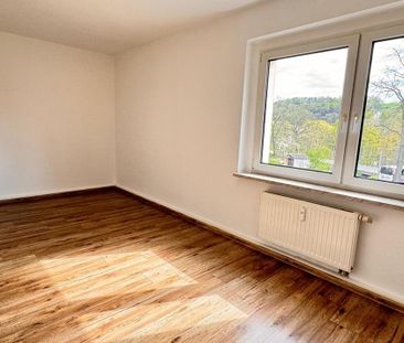 RENOVIERTE 2-RAUMWOHNUNG in ruhiger Lage! - Foto 1