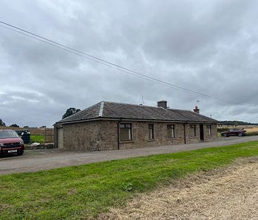 Cottage No1 Huntly Farm, Invergowrie, Dundee - Photo 1