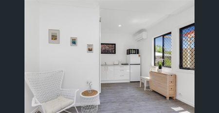 STUDIO UNIT IN AN OUTSTANDING CHERMSIDE LOCATION - Photo 3