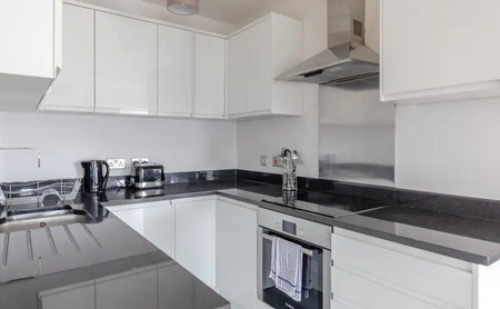 2 bedroom apartment to rent - Photo 5