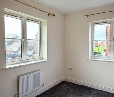 4 bedroom detached house to rent - Photo 4