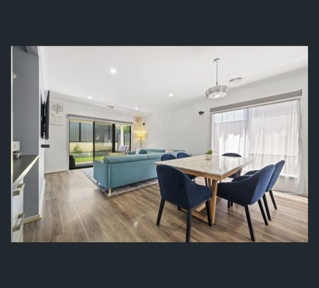 9 Brass Loop, Wollert, Vic 3750 - Photo 4