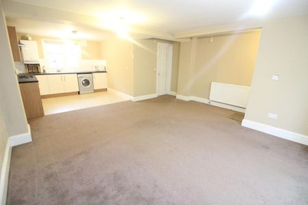 Studio to rent - Photo 3