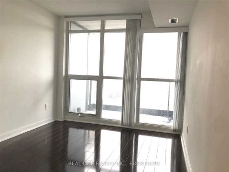 For Lease - 19 Singer Court Unit# 1020, Toronto, Ontario - Photo 3